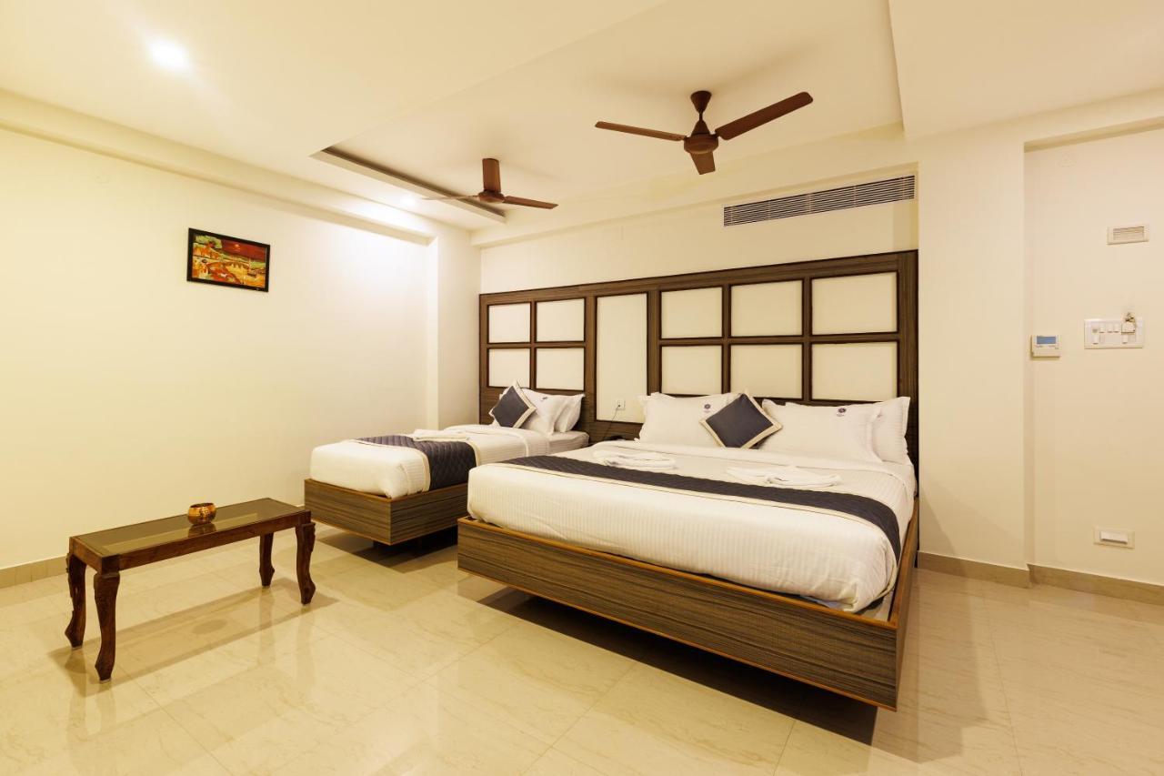 Hotel Comfort Park - Opposite Sri Ramachandra Medical College Porur Ченай Екстериор снимка